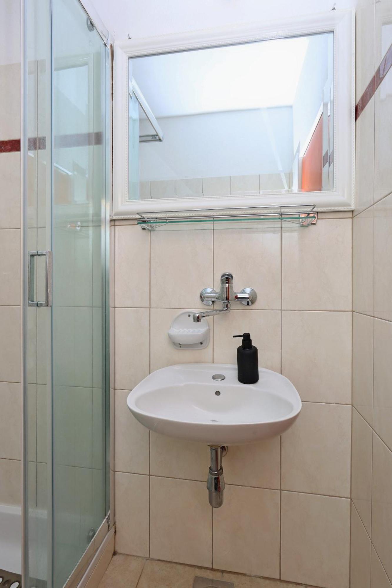 Apartments With A Parking Space Pag - 18345 Pag Town Rom bilde