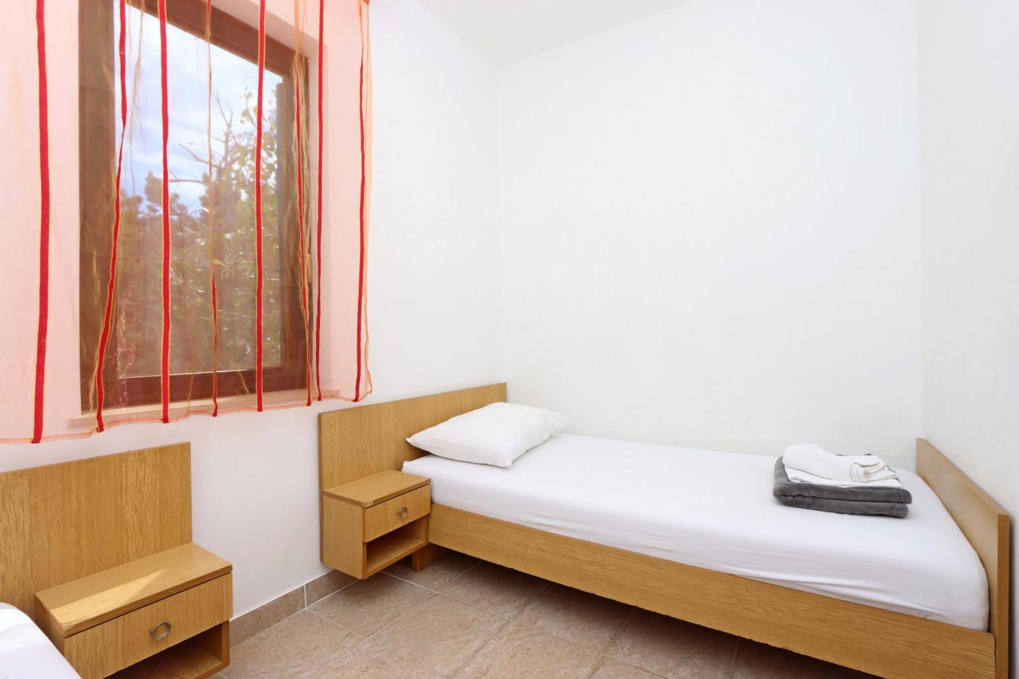 Apartments With A Parking Space Pag - 18345 Pag Town Rom bilde